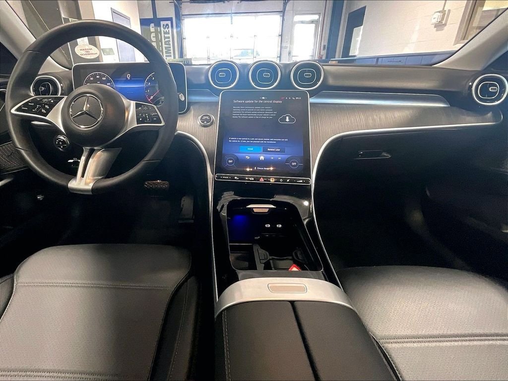 Used 2026 Mercedes-Benz C 300 4MATIC Sedan image 21