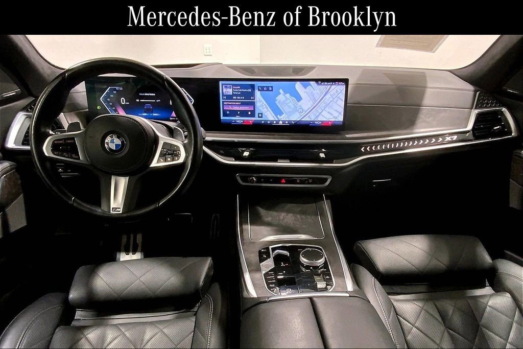 Used 2024 BMW X7 xDrive40i w/ M Sport Package image 14