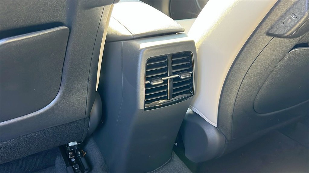 New 2025 Kia Niro EX image 7