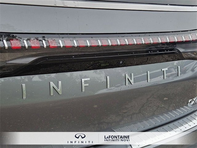 New 2025 INFINITI QX80 Sensory w/ Exterior Package image 9