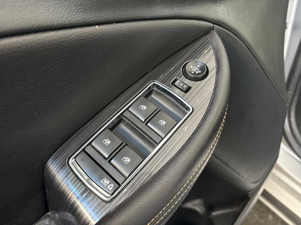 Used 2019 Chevrolet Impala LT w/ LT Convenience Package image 19