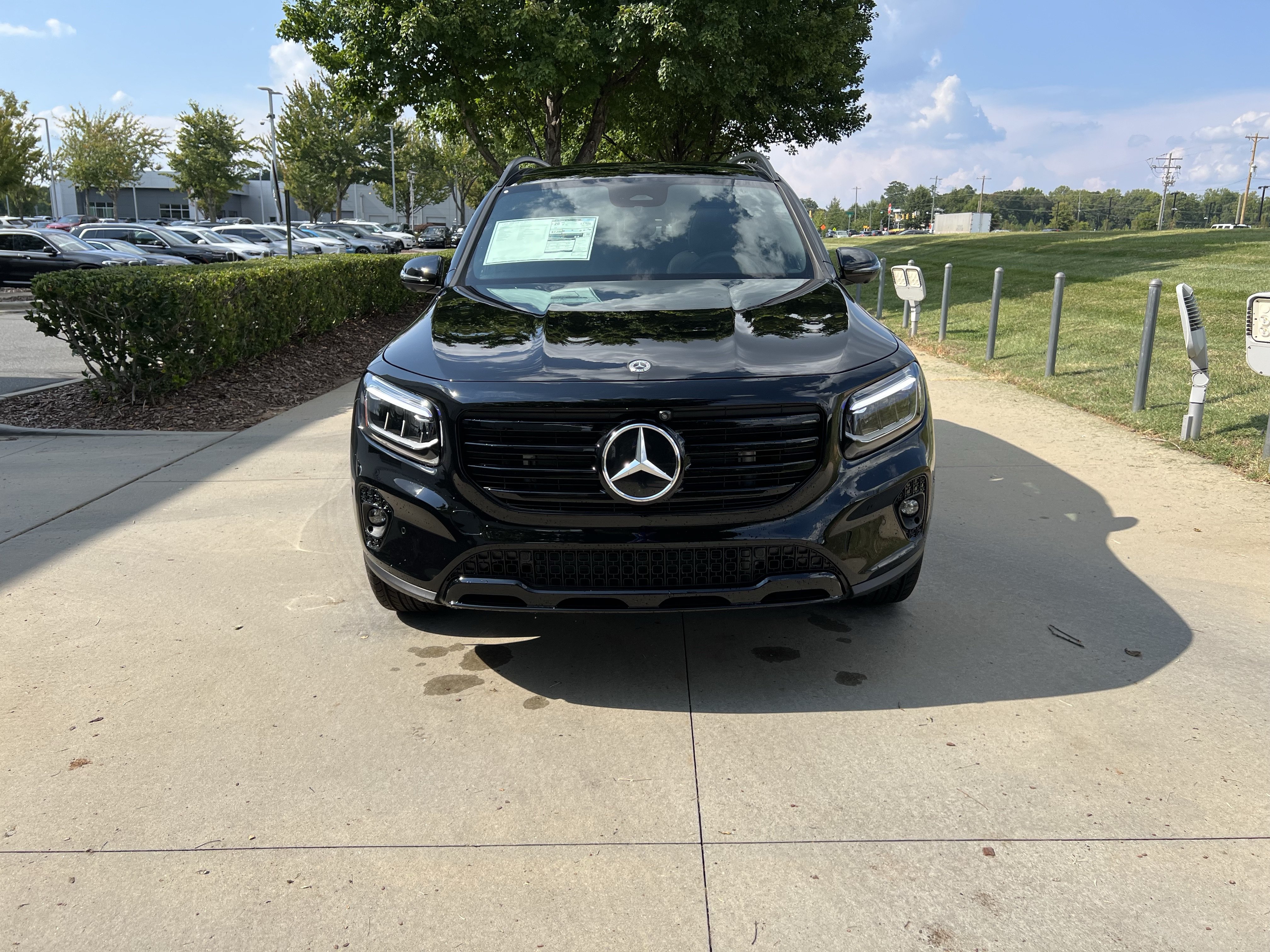 New 2026 Mercedes-Benz GLB 250 image 3
