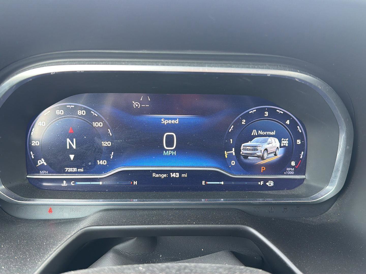 Used 2023 Chevrolet Suburban Premier image 31