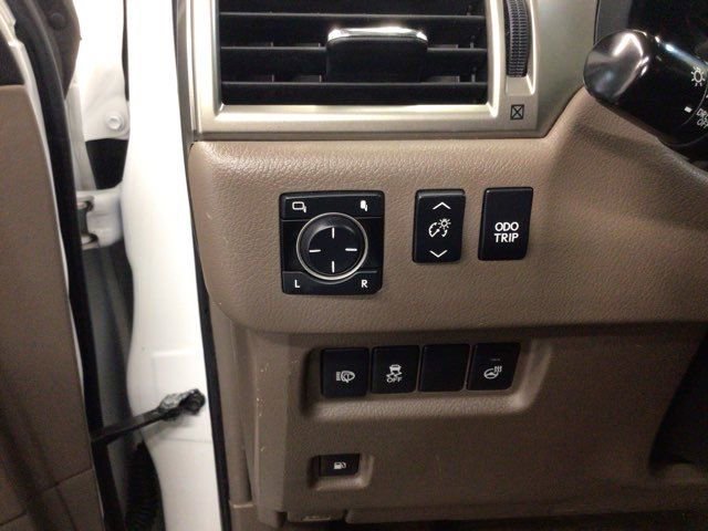Used 2015 Lexus GX 460 Luxury AWD/4WD image 17