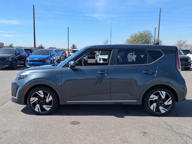 Certified 2023 Kia Soul GT-Line FWD image 2