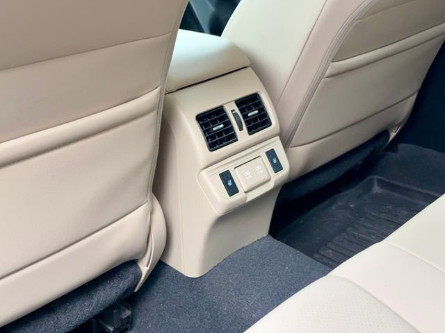 Used 2019 Subaru Outback 2.5i Limited w/ Popular Package #2 image 12