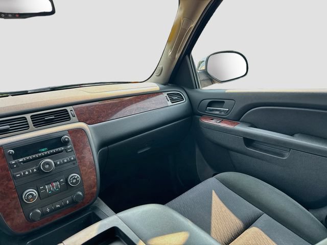 Used 2013 Chevrolet Tahoe LS w/ All-Star Edition AWD/4WD image 21
