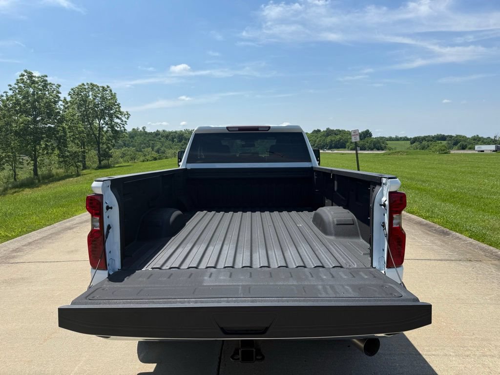 Used 2026 Chevrolet Silverado 2500 W/T w/ WT/CX Safety Package AWD/4WD image 6