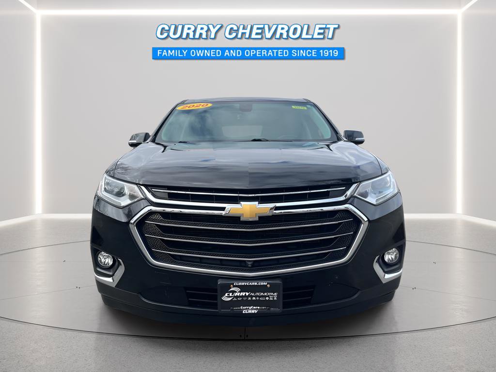 Used 2020 Chevrolet Traverse LT w/ LT Premium Package image 3
