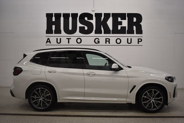 Used 2023 BMW X3 xDrive30i w/ M Sport Package AWD/4WD image 2