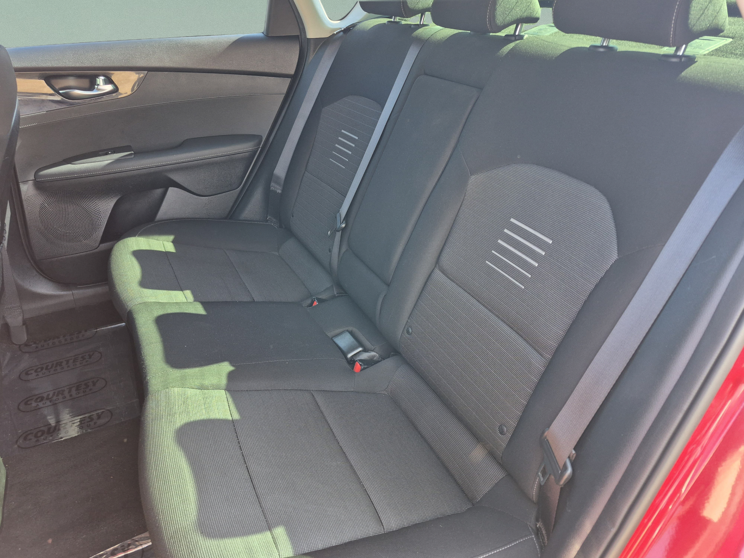 Used 2019 Kia Forte S w/ S Premium Package FWD image 17