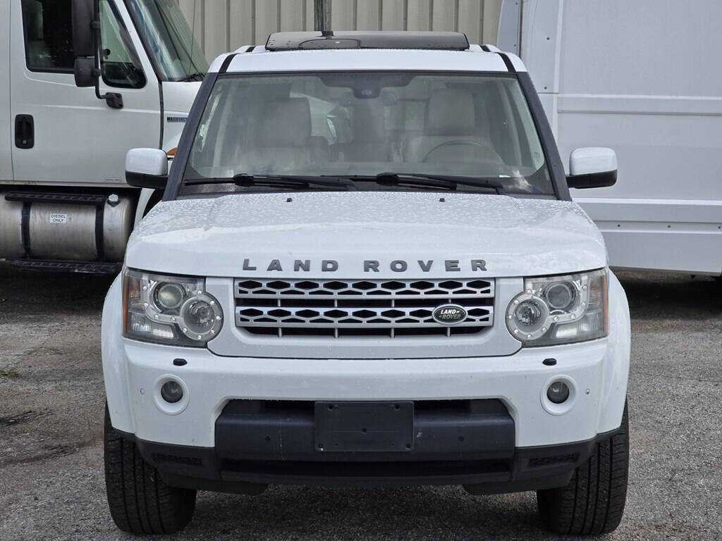 Used 2013 Land Rover LR4 HSE AWD/4WD image 2