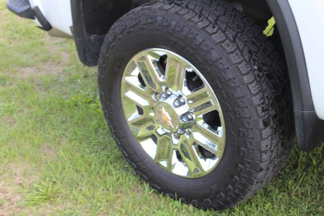 Used 2024 Chevrolet Silverado 2500 High Country w/ Z71 Off-Road Package AWD/4WD image 20
