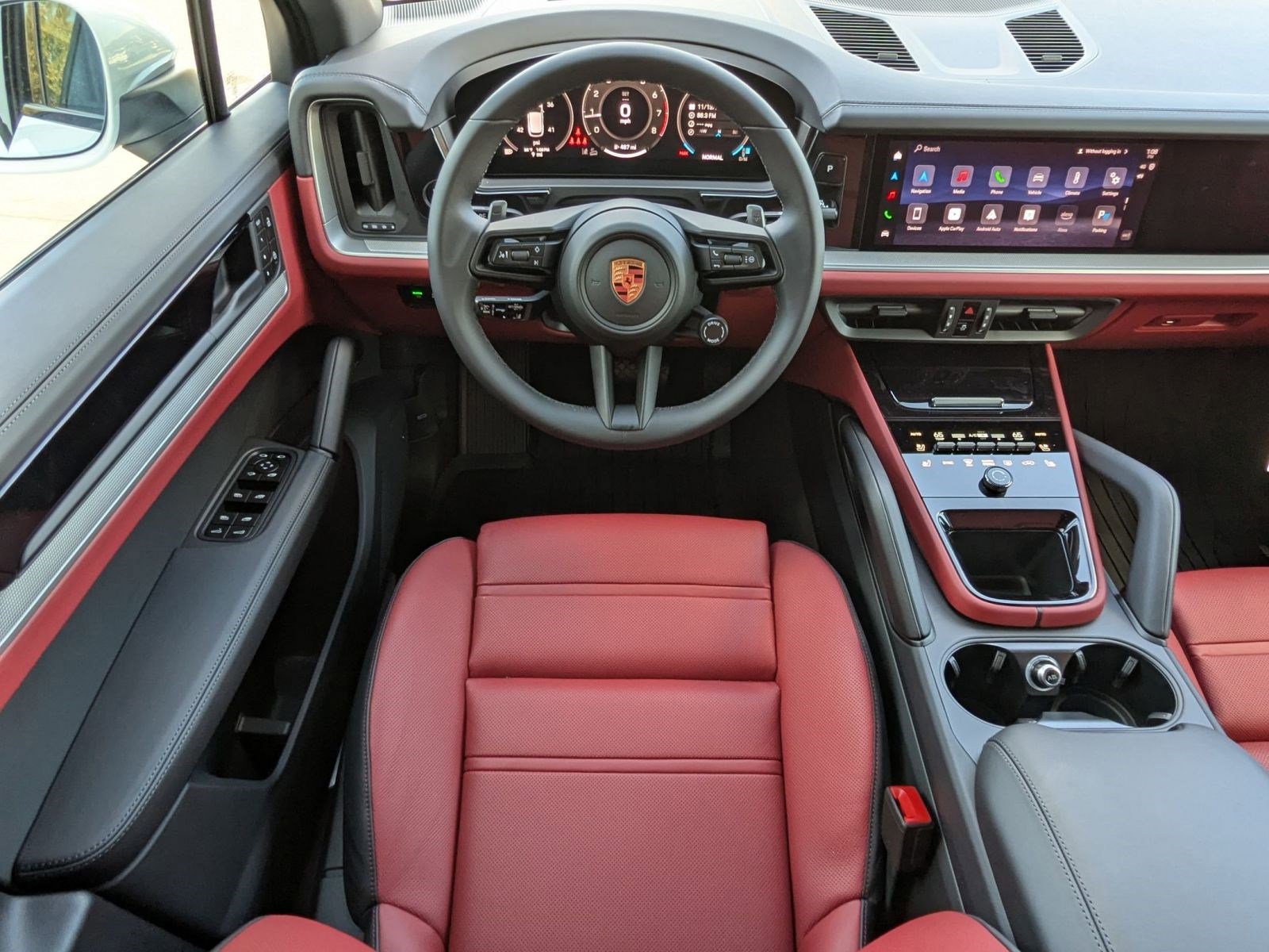 New 2026 Porsche Cayenne image 15