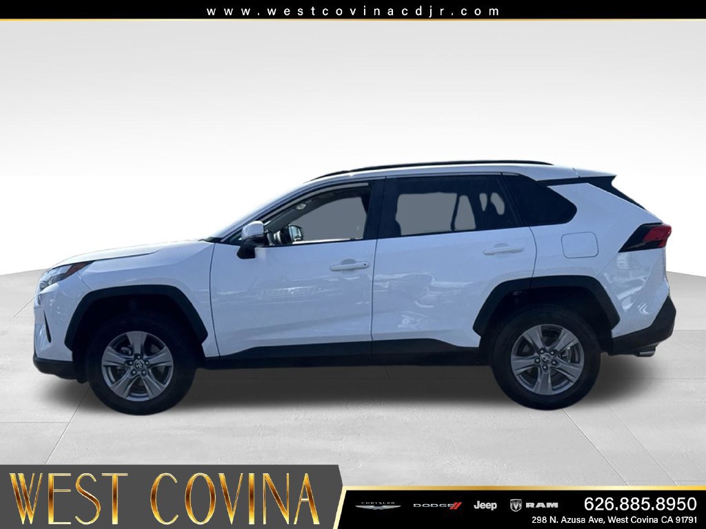 Used 2024 Toyota RAV4 XLE FWD image 6