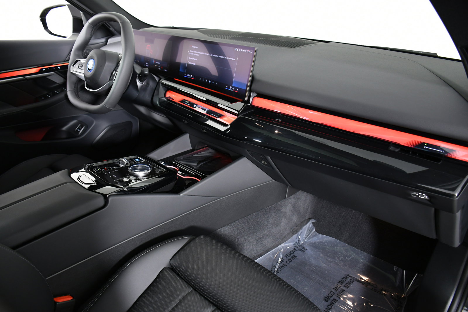 Used 2025 BMW i5 xDrive40 w/ Premium Package image 28