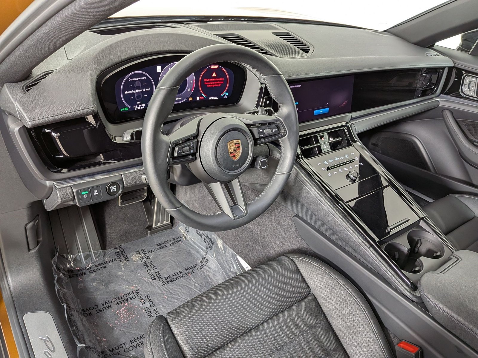 Certified 2024 Porsche Panamera image 4