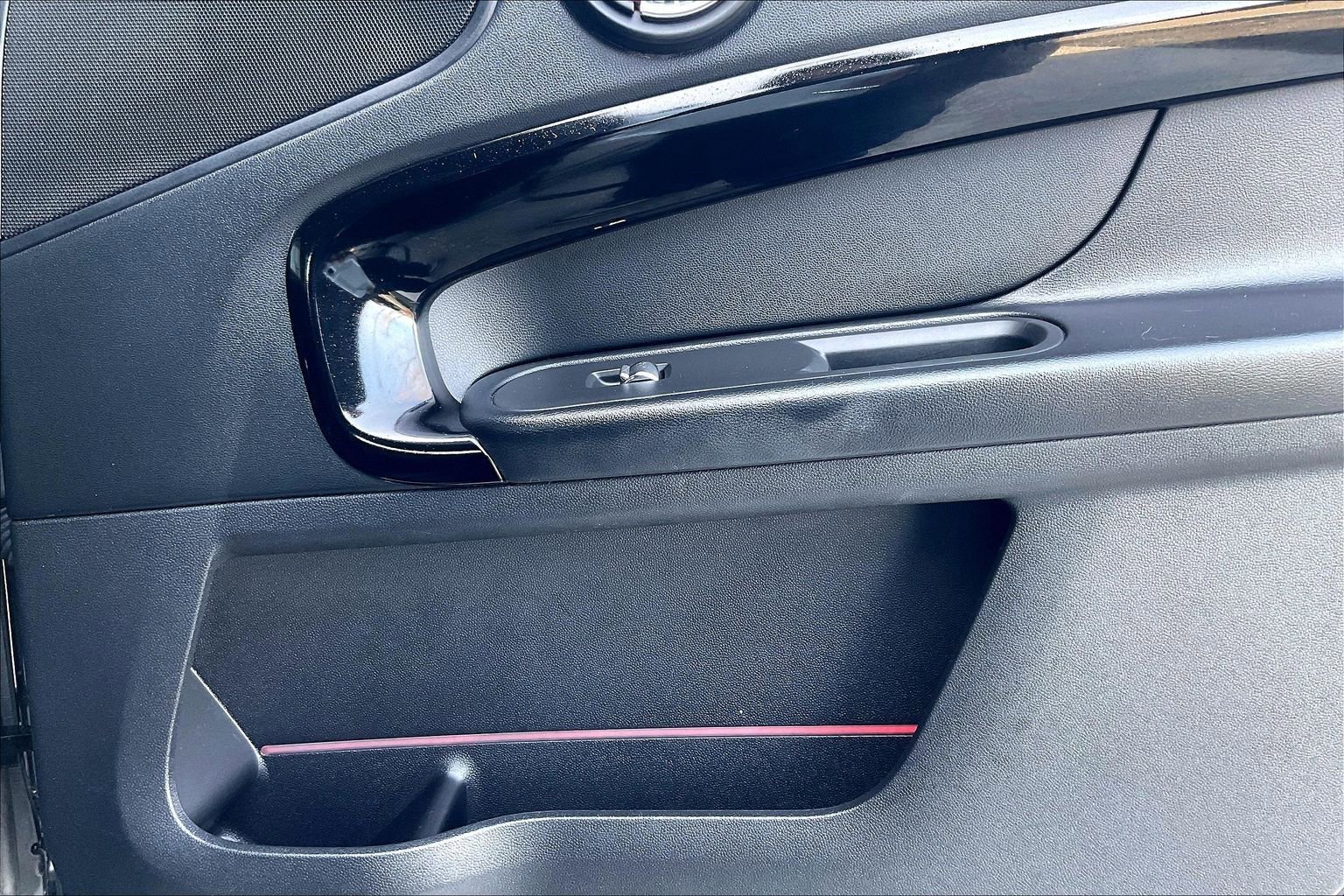 Used 2019 MINI Cooper Countryman S w/ Yin Yang Edition image 21