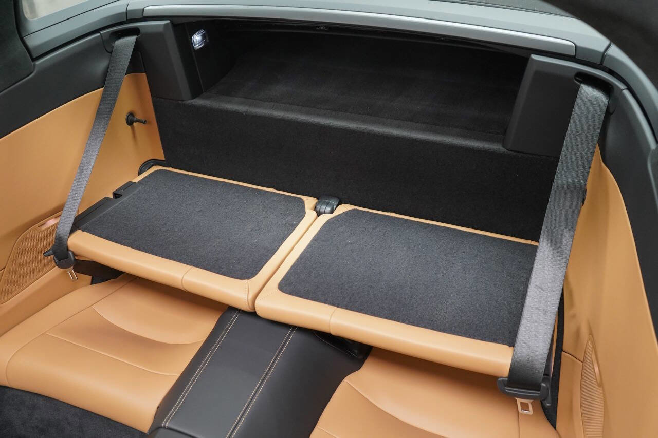 Used 2024 Porsche 911 Targa 4S w/ Premium Package image 91