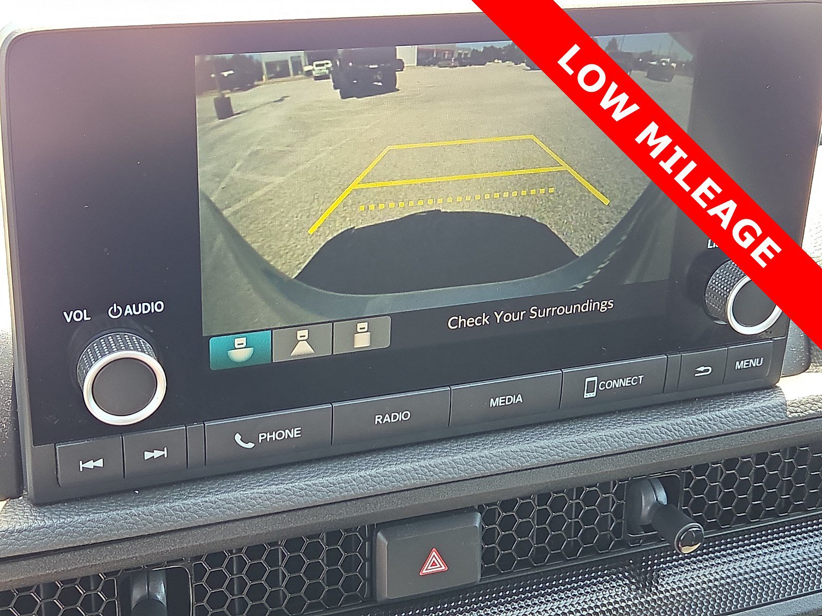 Used 2025 Honda CR-V LX image 17