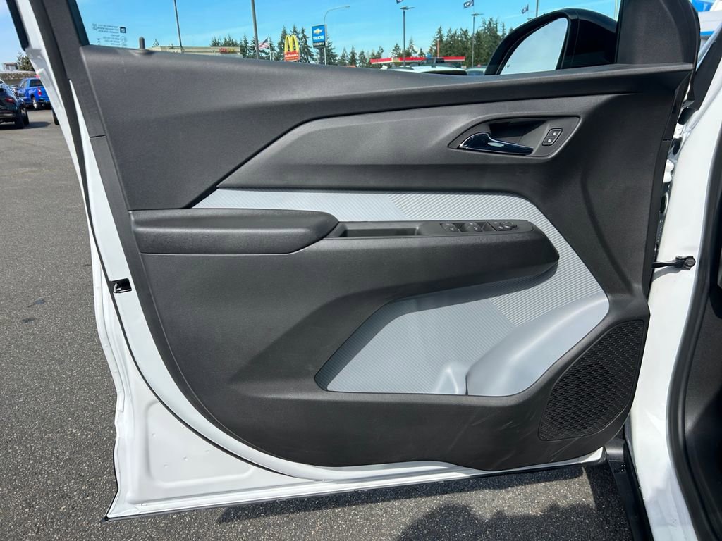 New 2027 Chevrolet Bolt LT w/ Comfort Package image 7