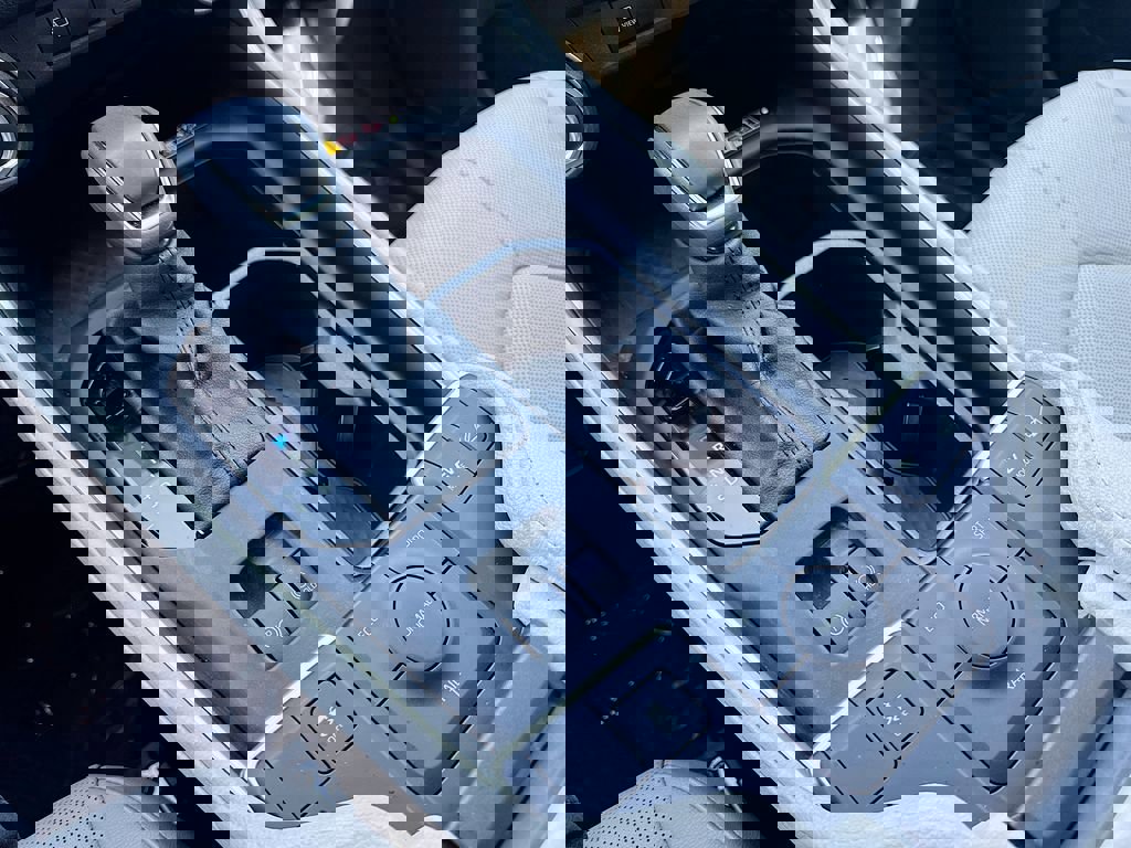 Used 2025 Toyota Grand Highlander Limited image 29