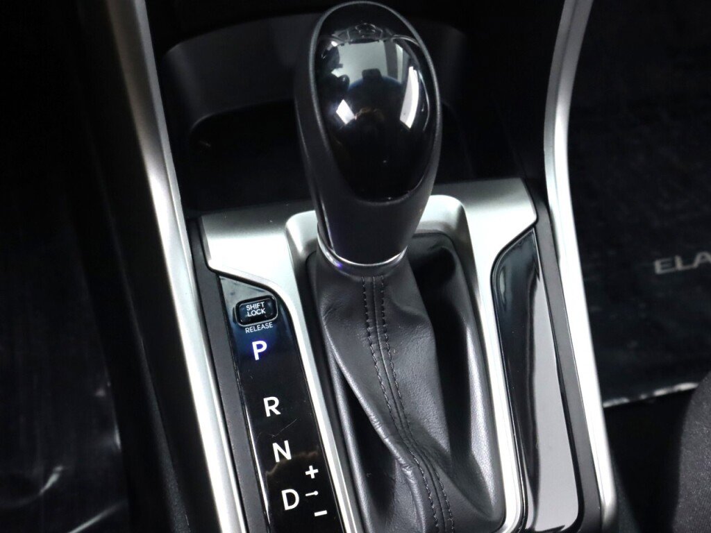Used 2014 Hyundai Elantra GT image 23