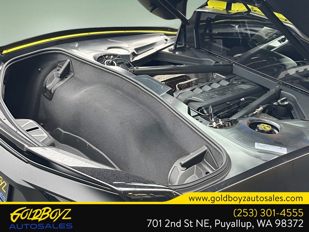 Used 2022 Chevrolet Corvette Stingray Premium Cpe w/ Z51 Performance Package image 39