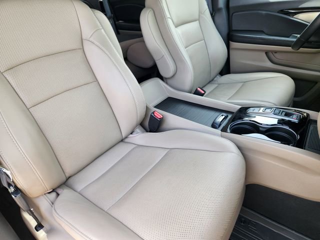 Used 2021 Honda Pilot Elite image 16