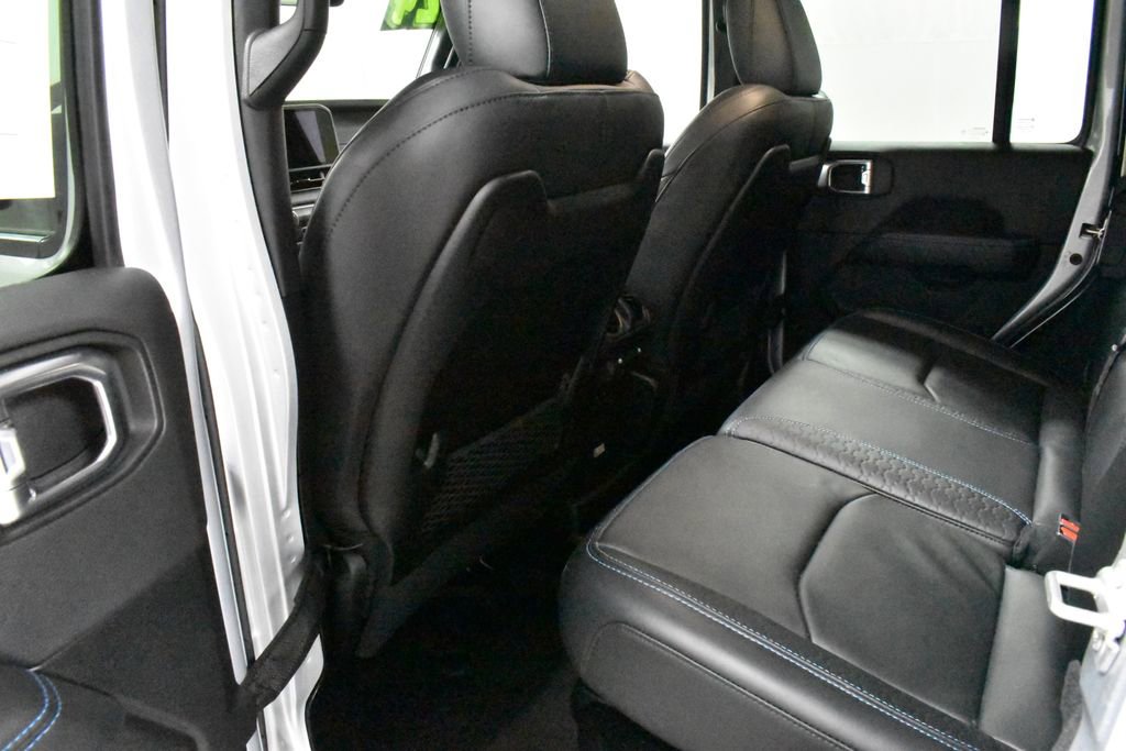 Used 2024 Jeep Wrangler High Altitude image 15