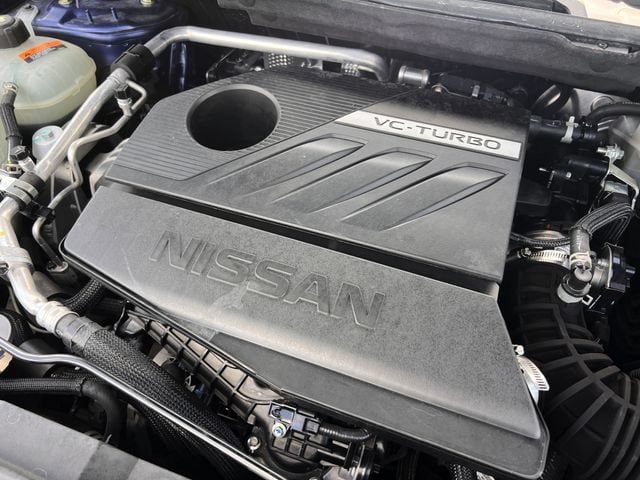 Used 2023 Nissan Rogue SV FWD image 31
