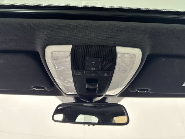 Used 2012 Mercedes-Benz C 300 4MATIC Sedan image 9