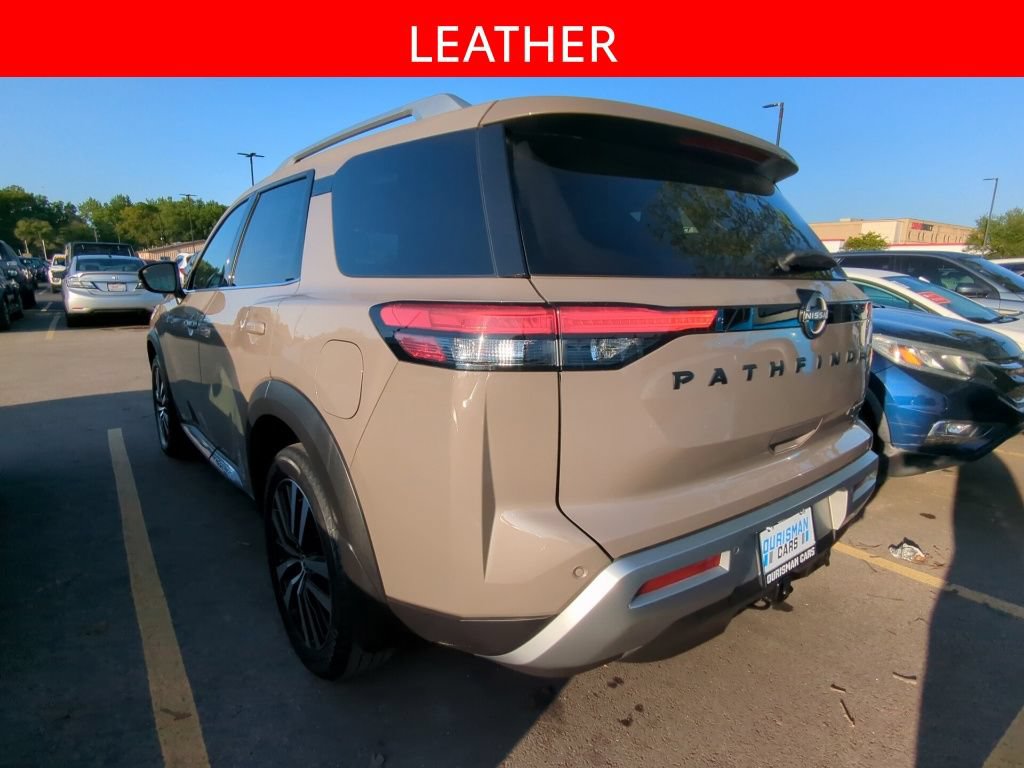 Used 2023 Nissan Pathfinder Platinum AWD/4WD image 4