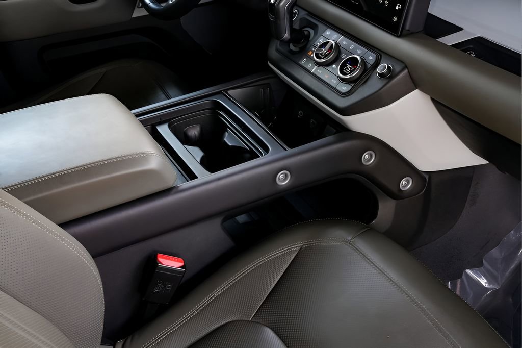 Used 2022 Land Rover Defender 110 XS Edition image 54