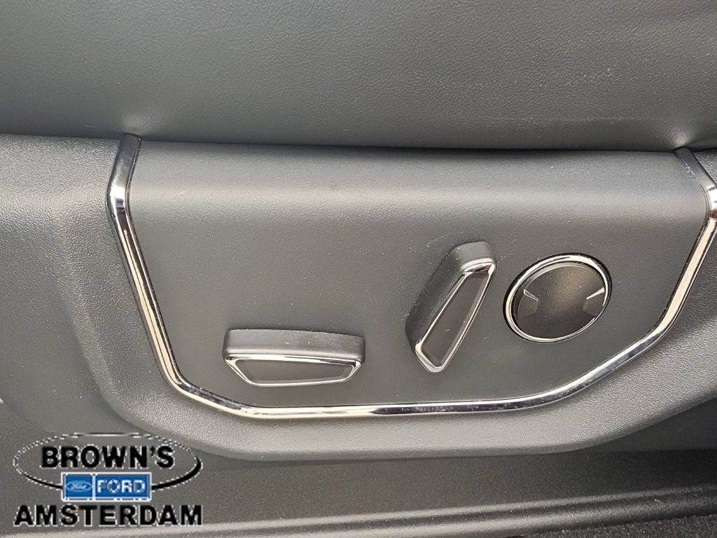 Used 2024 Ford Expedition Max Platinum AWD/4WD image 21