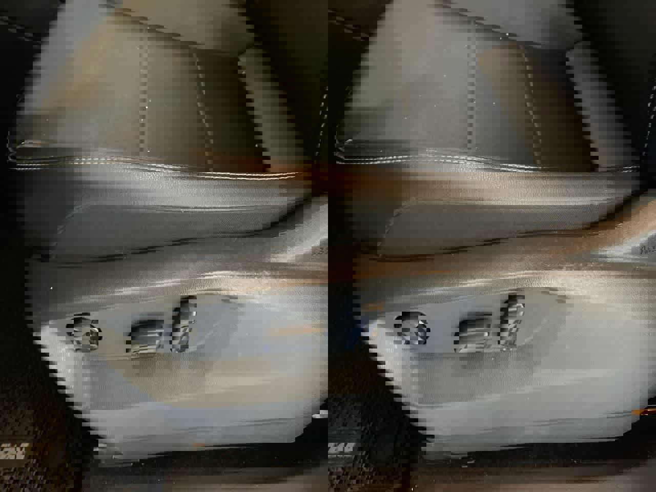 Used 2019 Volkswagen Tiguan SE image 12