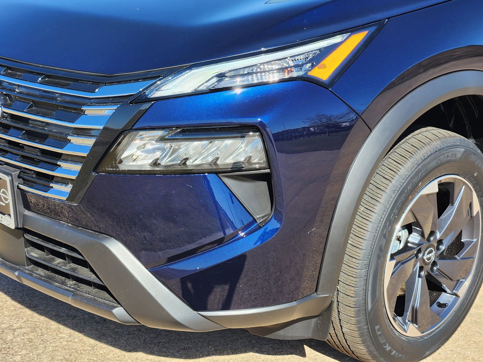 New 2026 Nissan Rogue SV w/ Cold Weather Package image 9