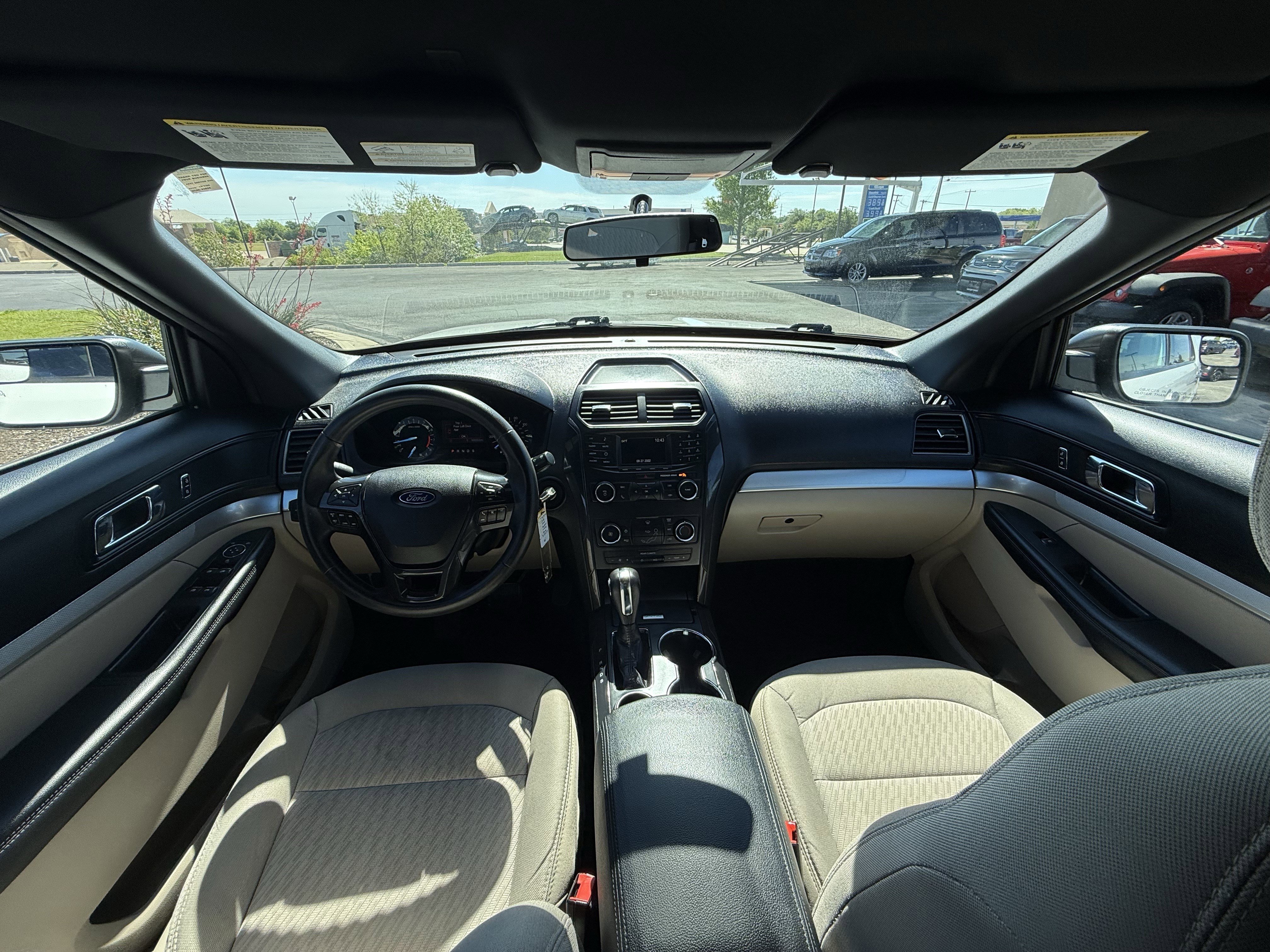 Used 2018 Ford Explorer FWD image 23