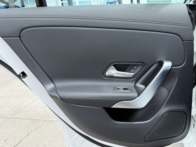 Certified 2025 Mercedes-Benz CLA 250 4MATIC image 34