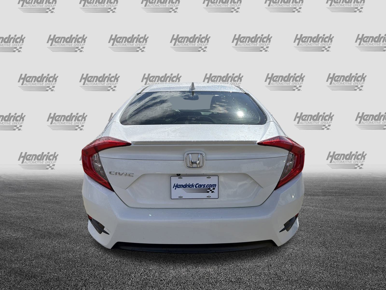 Used 2018 Honda Civic EX-L image 9
