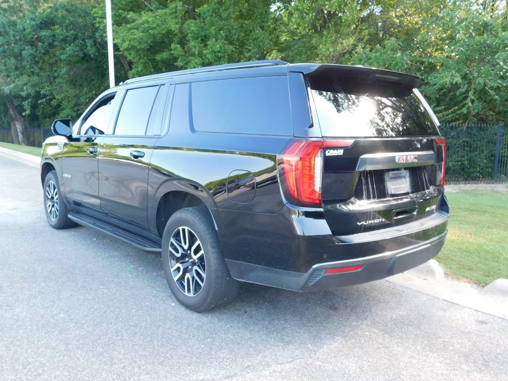 Certified 2021 GMC Yukon XL AT4 AWD/4WD image 10