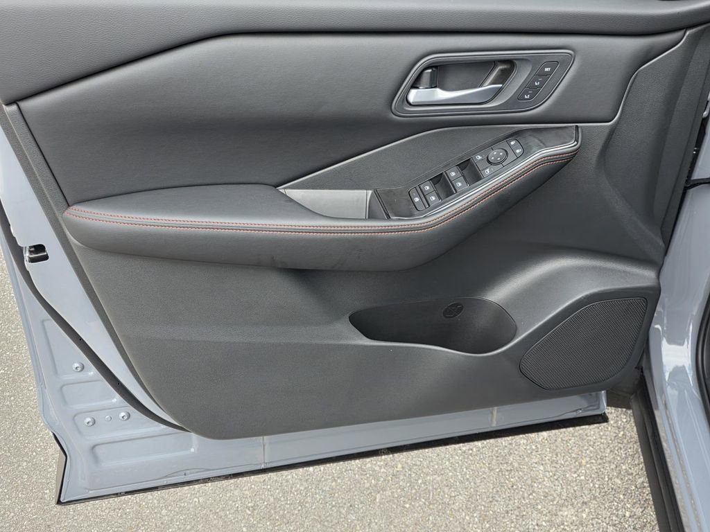 New 2026 Nissan Rogue SV w/ Rock Creek Premium Package image 41