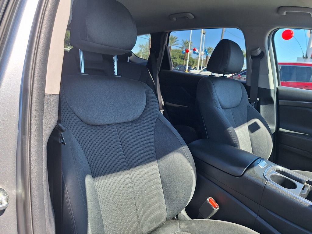 Used 2022 Hyundai Santa Fe SEL image 28