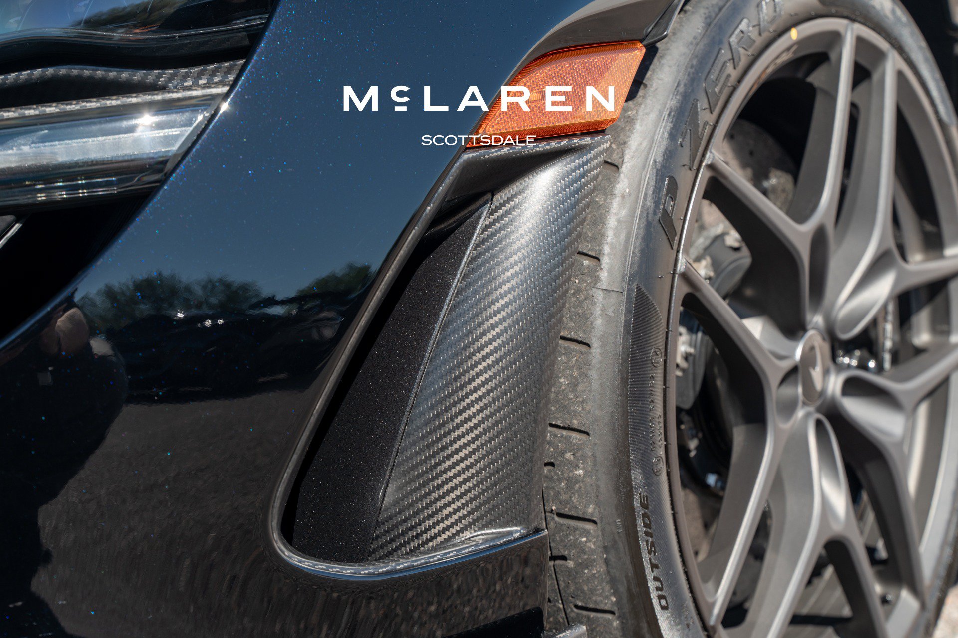 Used 2022 McLaren 765LT RWD image 27