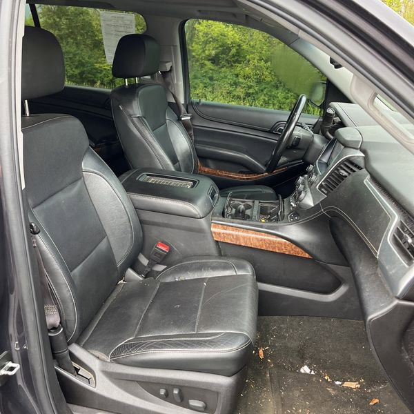 Used 2016 Chevrolet Suburban LTZ image 21