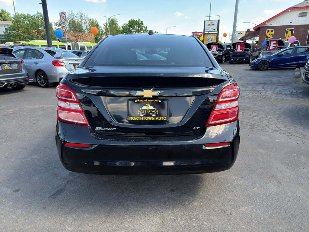 Used 2019 Chevrolet Sonic LT w/ Convenience Package FWD image 6
