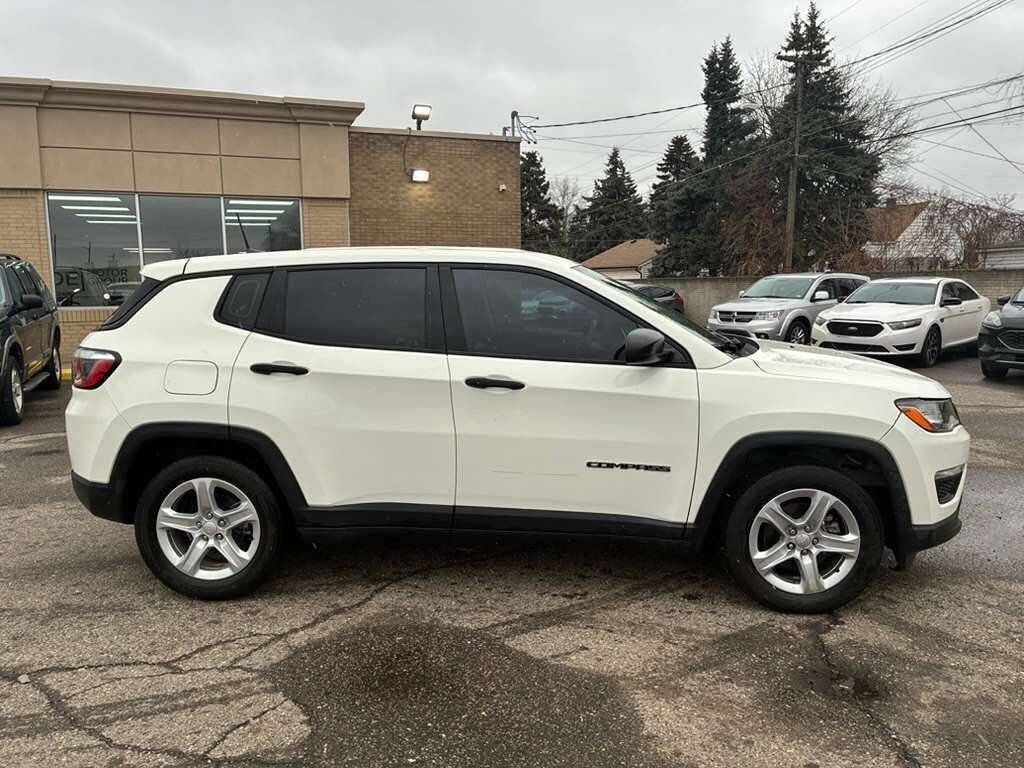 Used 2019 Jeep Compass Sport image 5