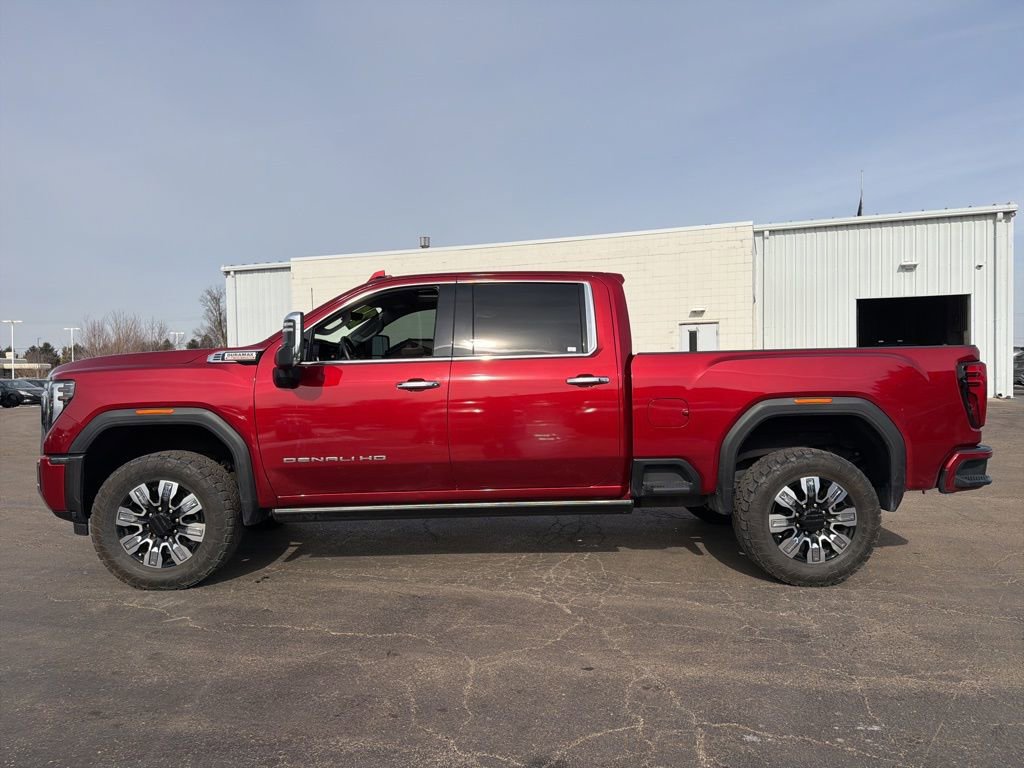 Used 2024 GMC Sierra 2500 Denali w/ Denali Reserve Package image 8