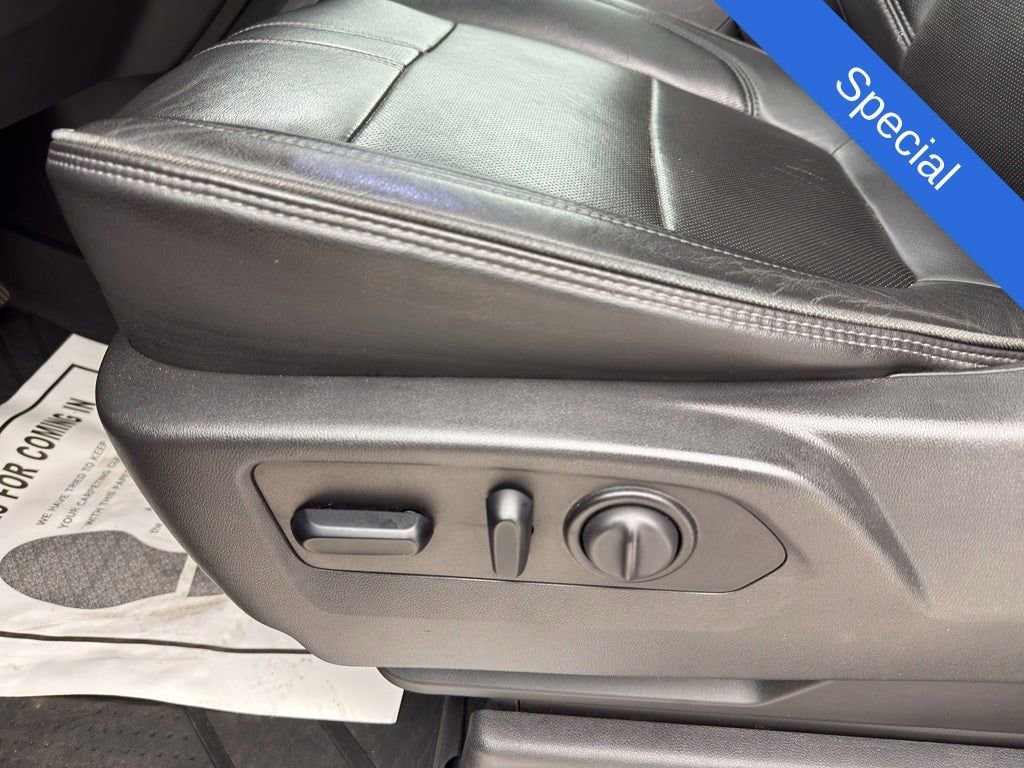 Used 2021 Chevrolet Silverado 1500 High Country w/ Technology Package image 14