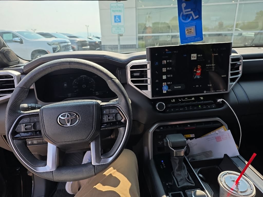 Used 2023 Toyota Sequoia Platinum AWD/4WD image 8